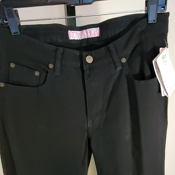 Sassy Thai Jeans - Picture 3 of 8